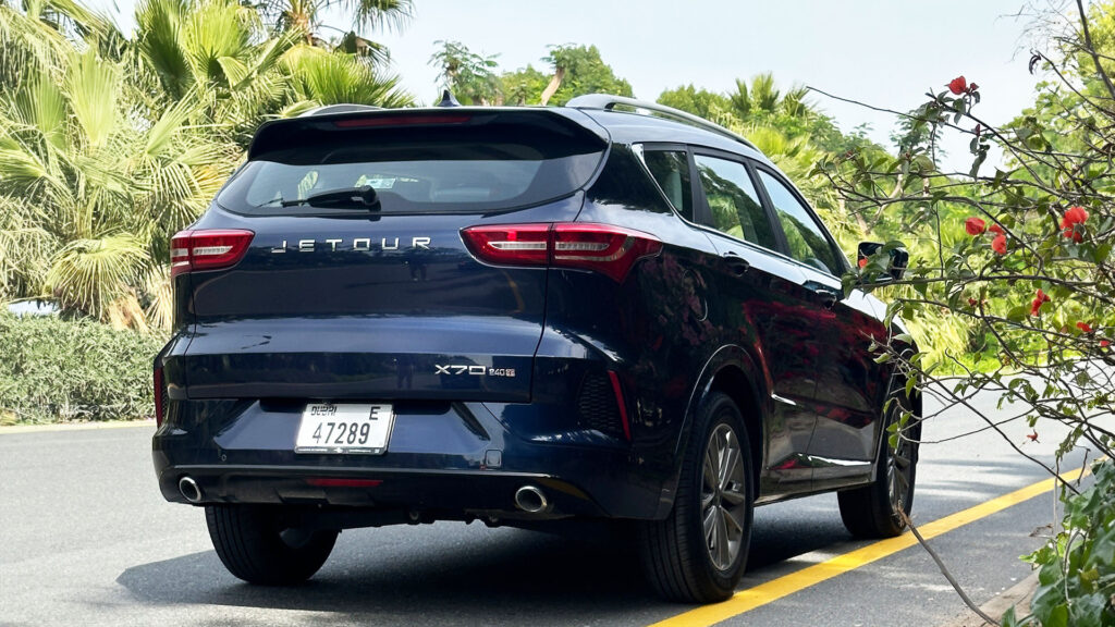 Discover Dubai in Style: Rent the Jetour X70 2023 for a Journey Like No Other!